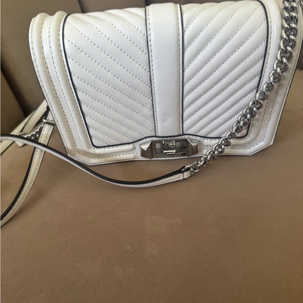 White Quilted Chain Shoulder Bag